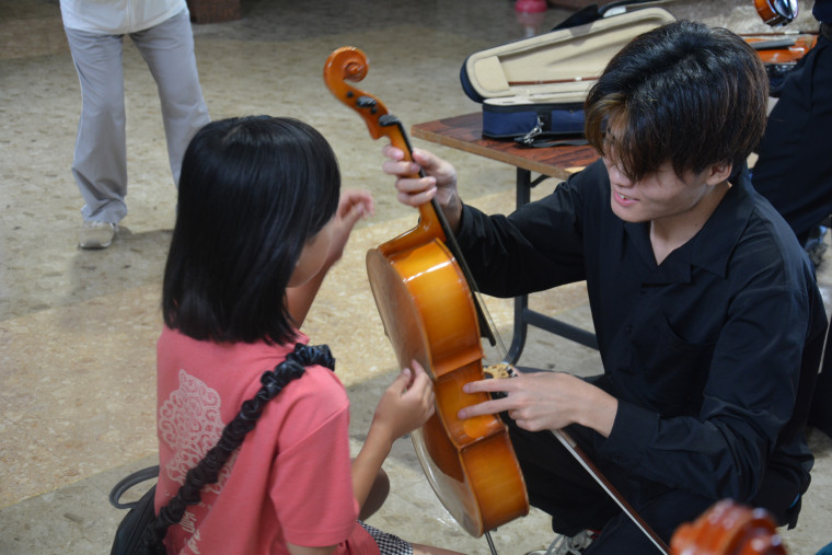 楽器体験会の様子